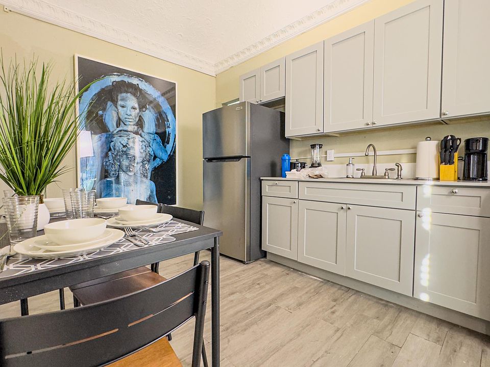2nd image of 1845 SW 11th St APT 1
