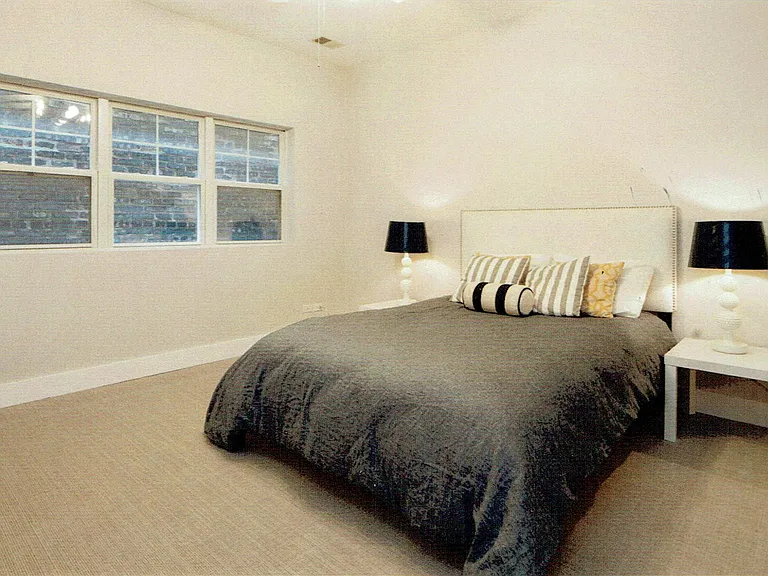 1048 W Fulton Market #3 — Photo 11