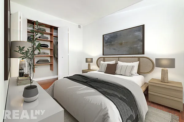 Rented by REAL New York | media 3