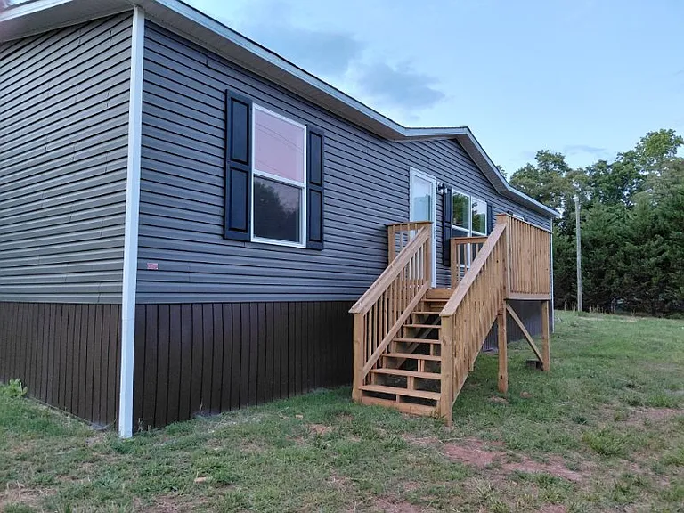 245 Crystal Ln — Photo 12