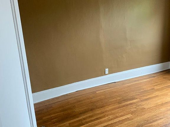 5th image of 2585 Euclid Heights Blvd #A6d4yey2z