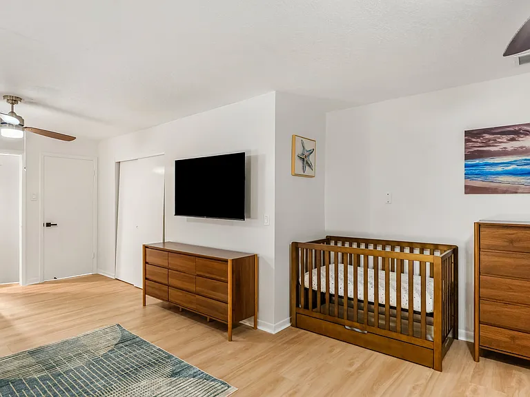 404 Ocean Ct — Photo 21
