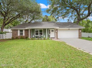 1712 BRISTLECONE PINE Place, Jacksonville, FL 32225