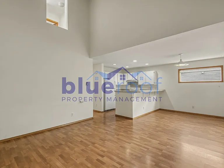 520-522 SW 150th Ave #522 — Photo 8