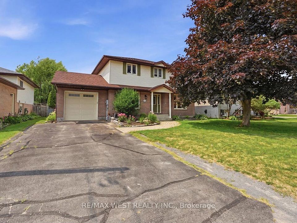 1st image of 12 Dunnett Dr