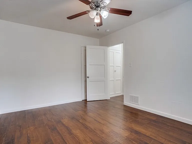 4078 Muirfield Rd & 4319 Santo Tomas Dr — Photo 12