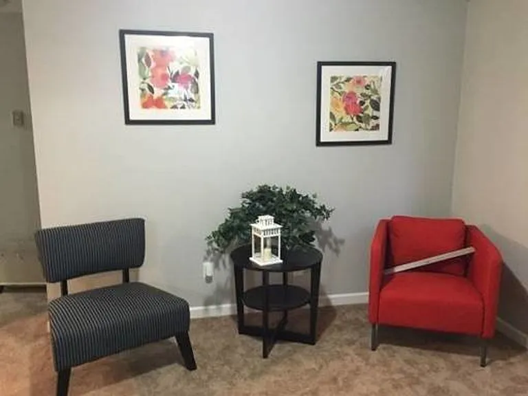 Westwood Apartments — Photo 169
