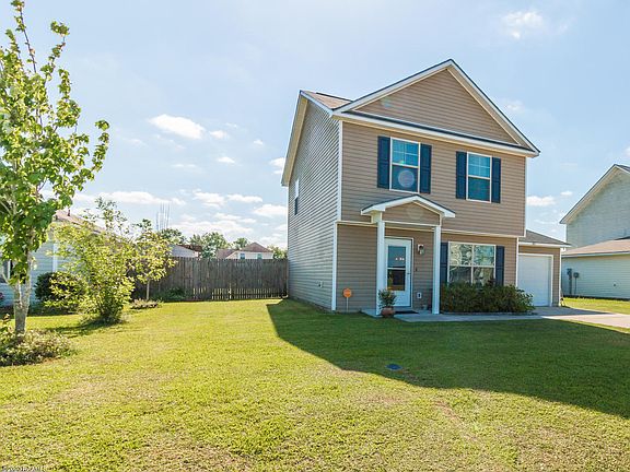 3rd image of 305 Coles Creek Dr