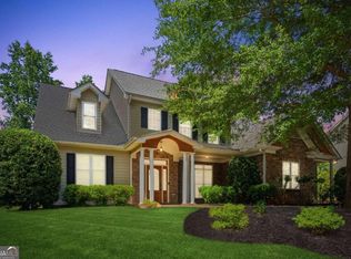 81 Rebecca St, Hoschton, GA 30548