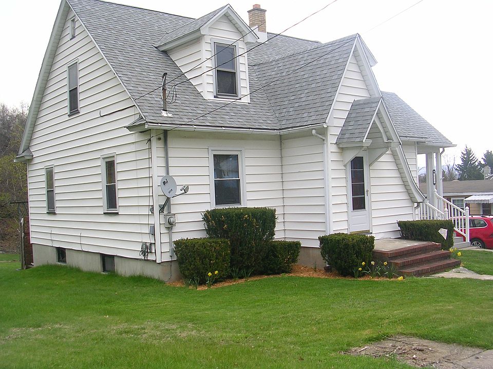 2nd image of 459 Owen St