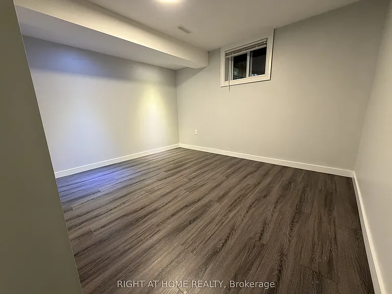 2238 Delkus Cres #BASEMENT — Photo 15