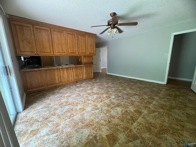 4718 Rutledge Dr NW — Photo 18