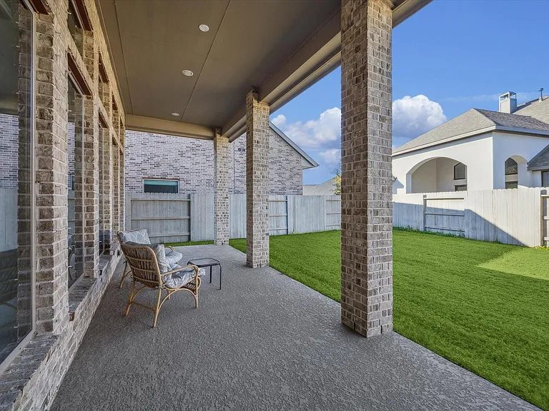 4318 Rocky Stream Ct — Photo 25