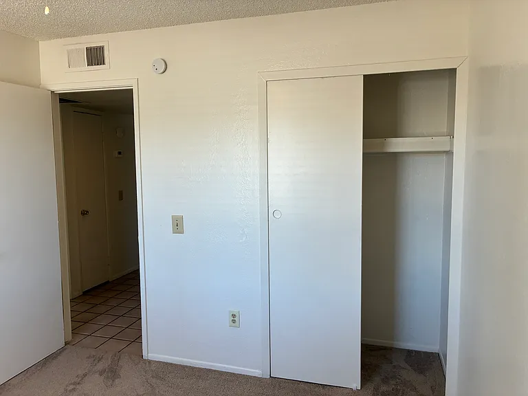 5915 W Tierra Buena Ln — Photo 27