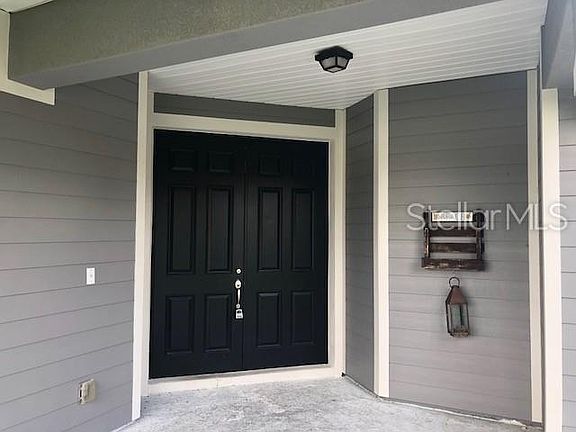 4th image of 9303 Logwood Ct