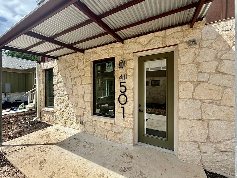 Modern Luxury in San Marcos' Premier Courtyard Community Now Leasing! — Photo 30
