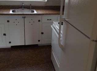 645 1/2 W Park Ave, Barberton, OH 44203