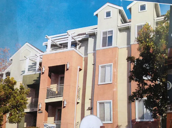 2330 University Ave Unit 290, East Palo Alto, CA 94303