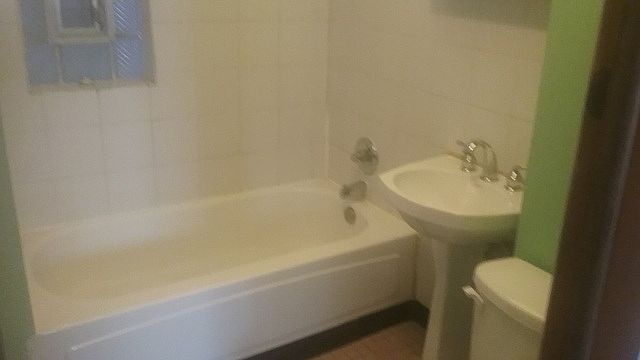 2nd image of 3216 S Emerald Ave