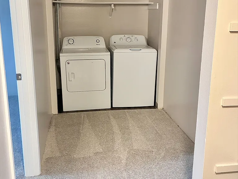 Canby Gardens Townhomes — Photo 7