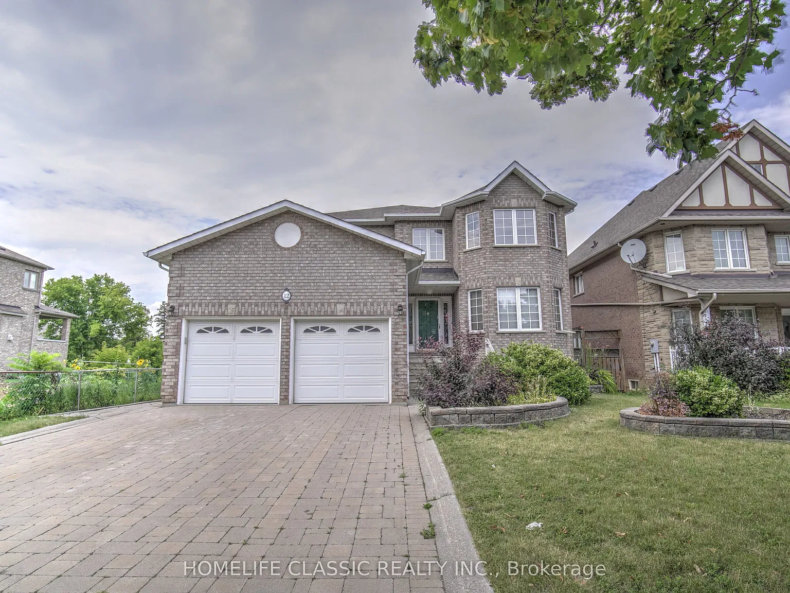12 Josie Dr — Photo 1