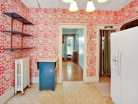 32nd image of 15 Germania St