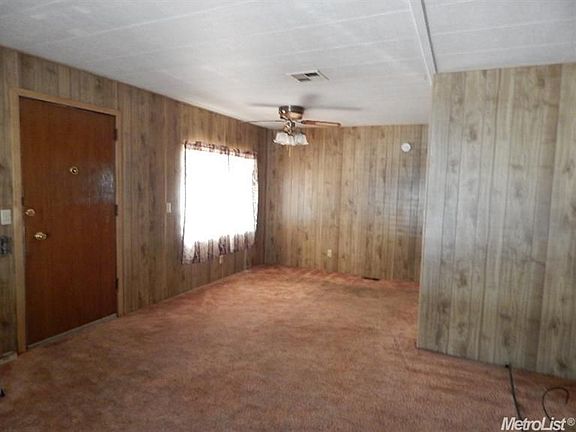 4th image of 6227 Yucatan Ave