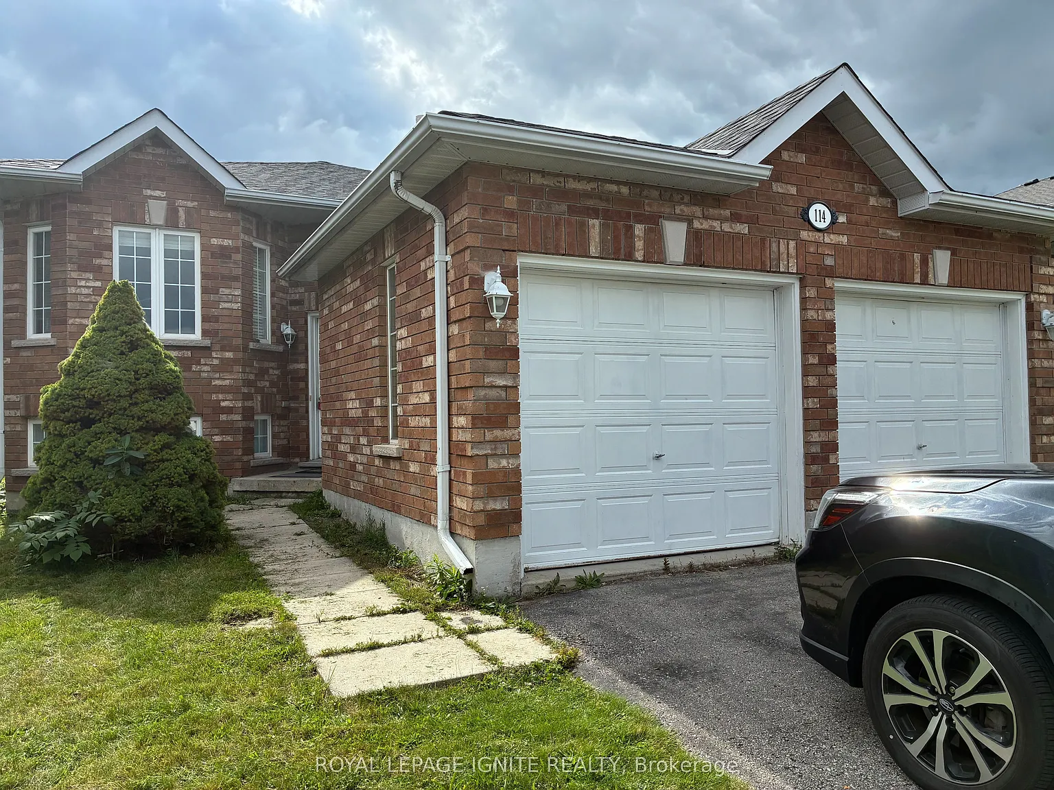 3 bed, $2,400 — Photo 2