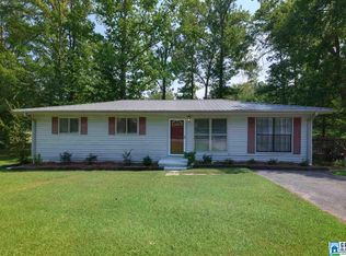 899 Old Warrior Rd, Sumiton, AL 35148