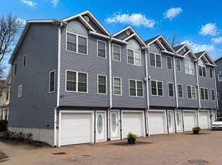 47 Alder St APT 4, Waltham, MA 02453