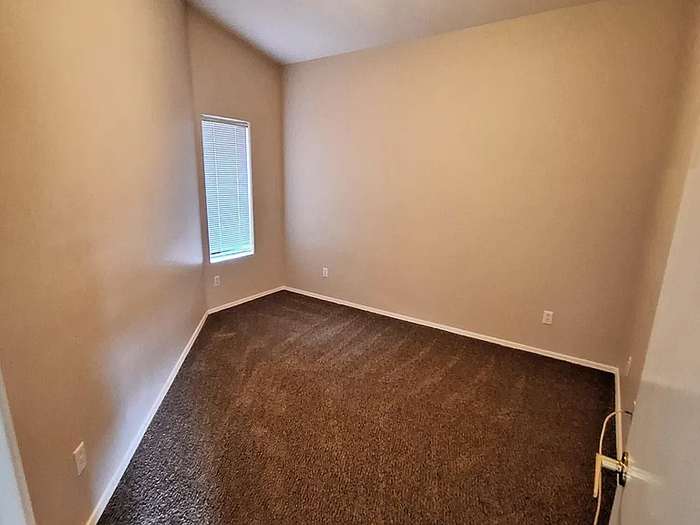 3307 E Fremont Rd — Photo 25
