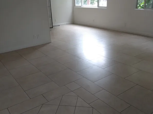 201 Paloma Ave, Long Beach, CA 90803