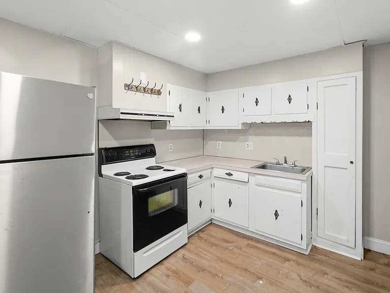 5 Centennial St #2A — Photo 2