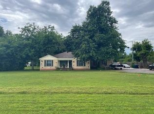 4700 NW 42nd St, Warr Acres, OK 73122