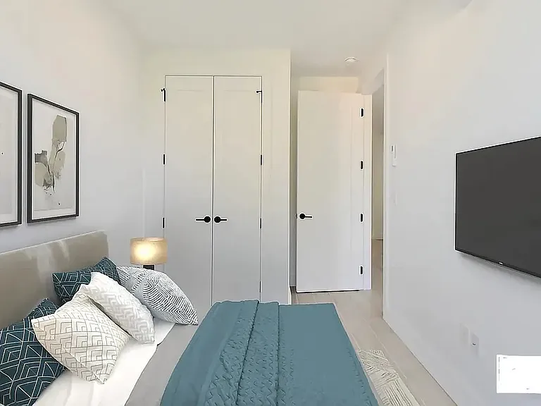 1483 Jefferson Ave #6 — Photo 5