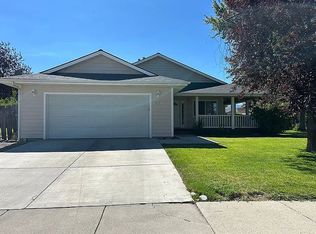 935 Elkhorn Dr, Baker City, OR 97814