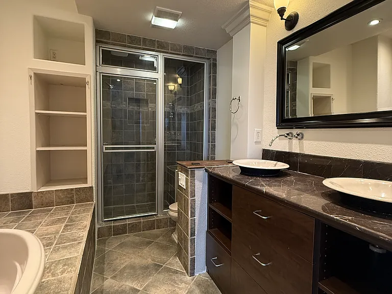 28564 Sorano Cv — Photo 11