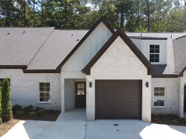 1100 Arcadia Ave #302, Auburn, AL 36830