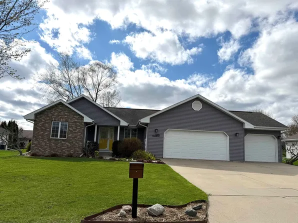 1205 Shawnee St, Fort Atkinson, WI 53538