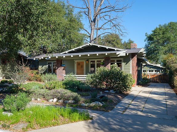 3rd image of 1278 N Mar Vista Ave
