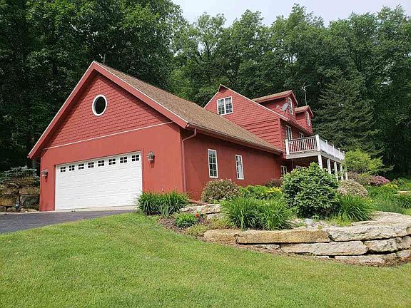 3rd image of 17005 Hidden Valley Ln