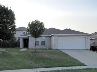 2636 Big Spring Dr, Fort Worth, TX 76120
