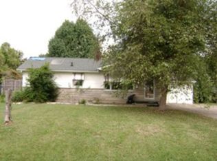 1201 Terudon Dr, Louisville, KY 40214