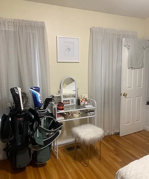 overview 2nd bedroom