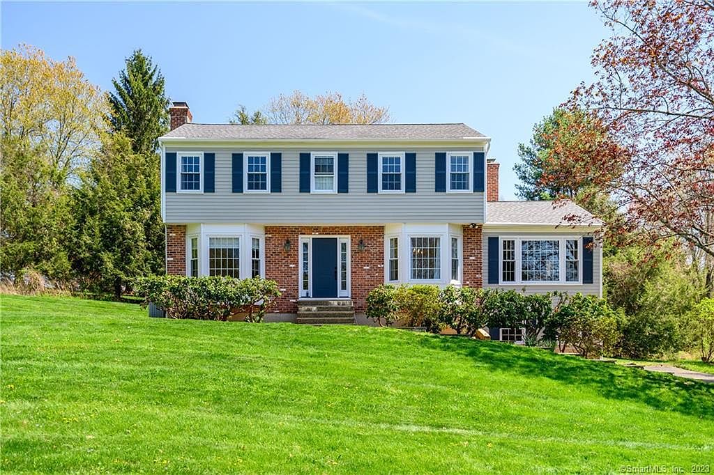 19 Ridge Rd, Newtown, CT 06470 Zillow