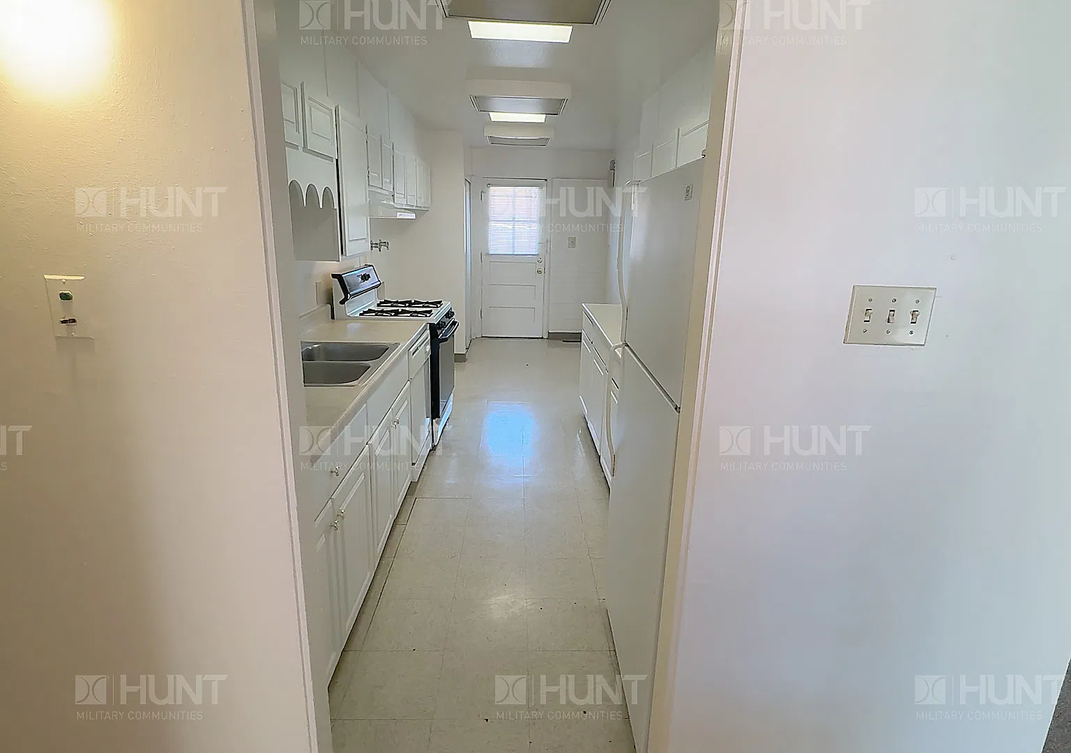 3 bed, 1250 sqft, $1,600 — Photo 4