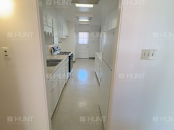 5th image of 4108A Mercury Cir SE