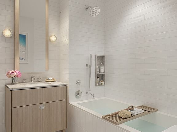 3rd image of 185 18th St #808