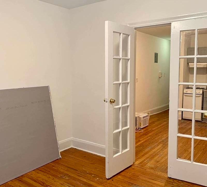 1st image of 318 E 30th St #1AB
