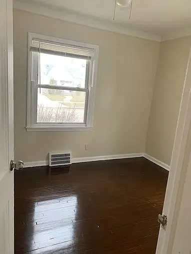 25455 Stanford St — Photo 6
